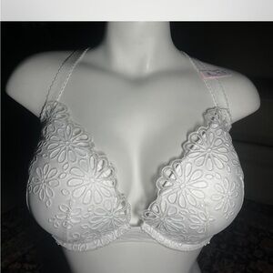 Victoria's Secret White Floral Embroidered Bra